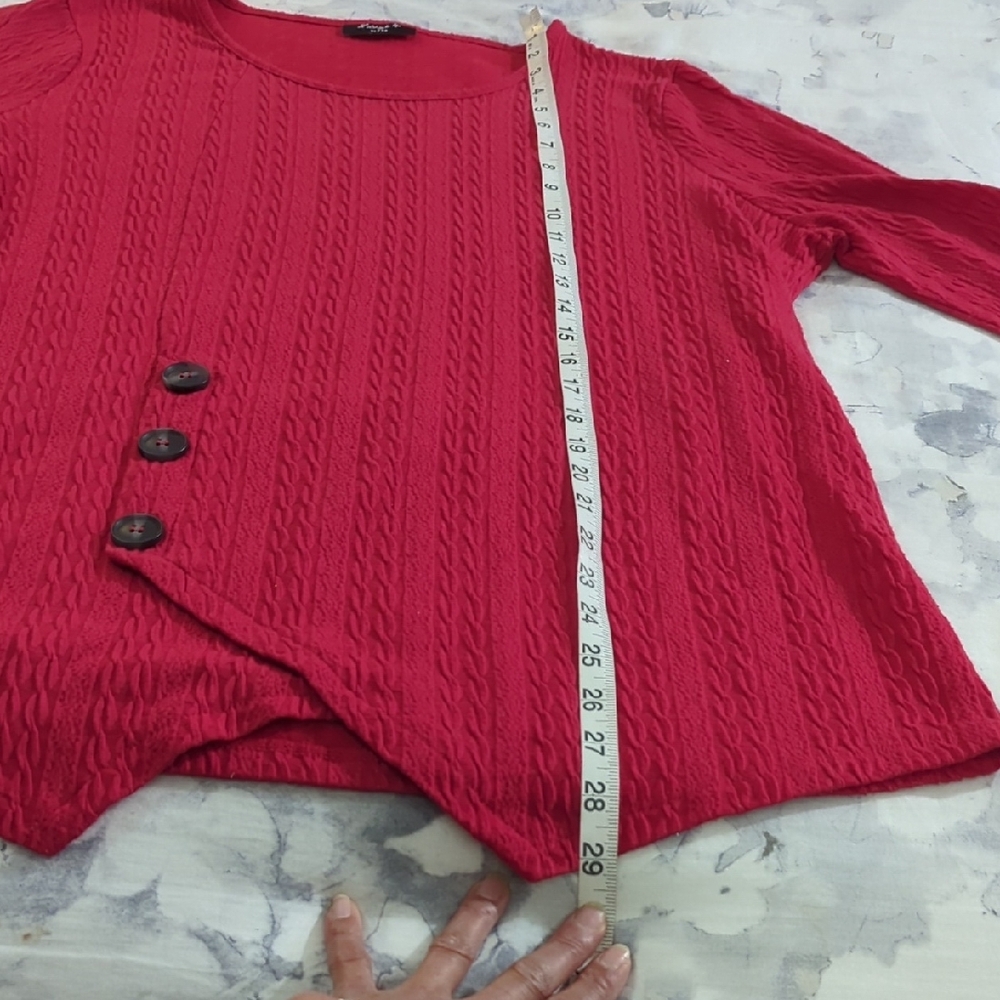 Size XL Women's2 Dye 4 Red Button-Detail Sweater Top - Picture 10 of 14